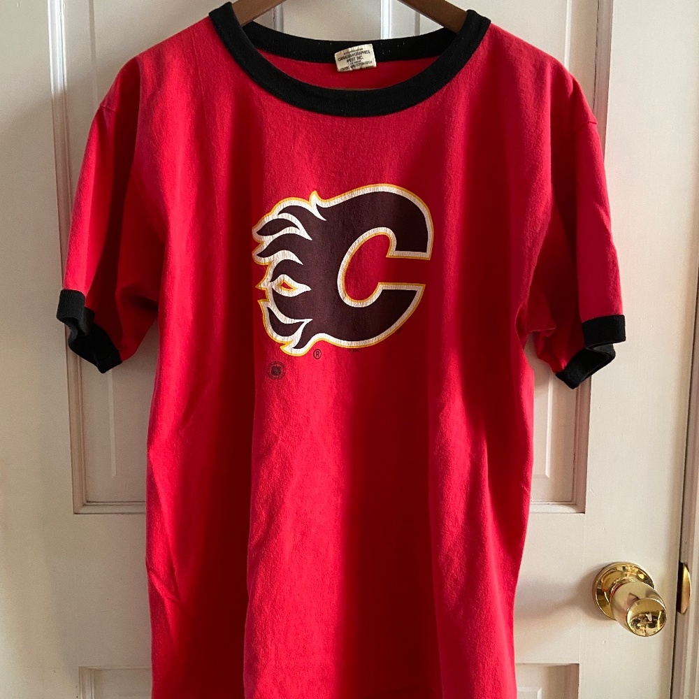 90s Calgary Flames shirt